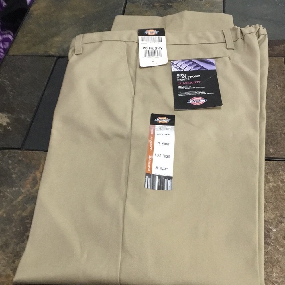 Dickies Durable Classic Fit Boys husky flat front Size 20 NWT